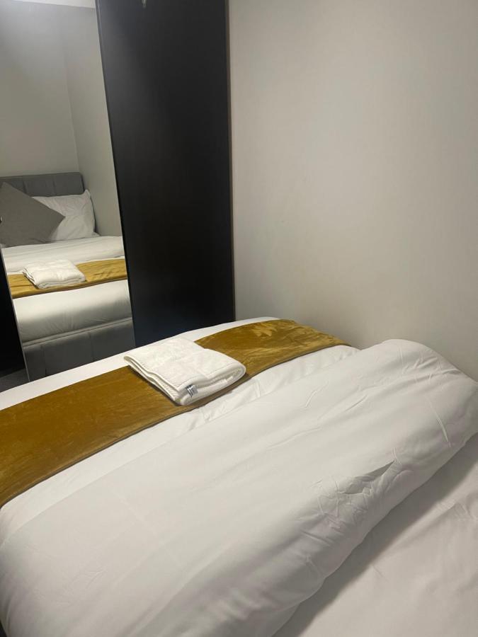 Beautiful En-Suite Bedroom Ipswich Kültér fotó