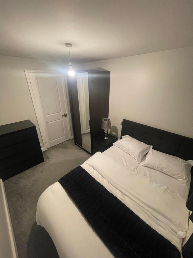 Beautiful En-Suite Bedroom Ipswich Kültér fotó